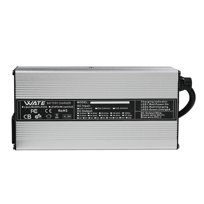 58.4V 12A LiFePO4 バッテリー充電器米ドル  - Lifepo4 Charger 48V 20A のレビューと価格